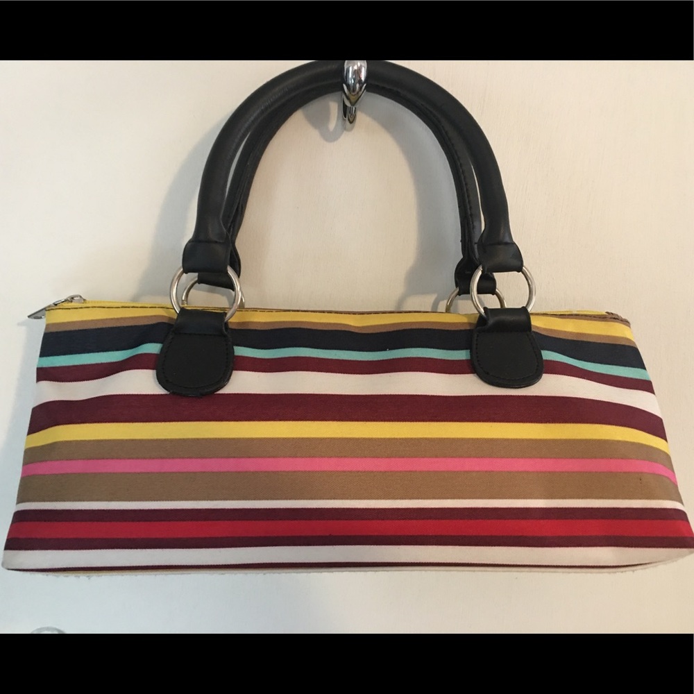 Wine purse with bottle opener